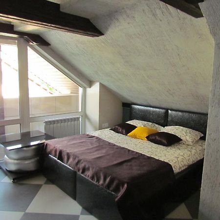 Guest House Khan Harkiv Dış mekan fotoğraf